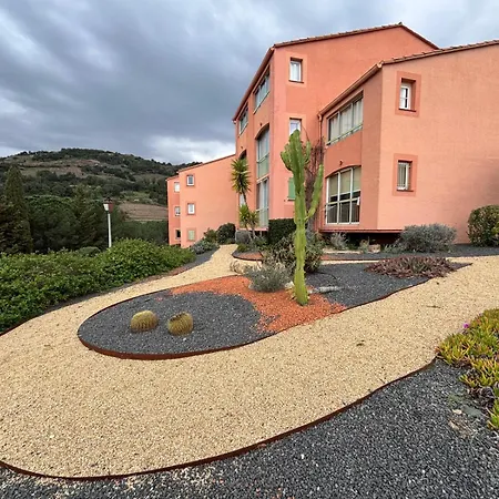 Apartment Avec Parking Viva